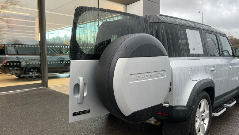 Land Rover Defender 2.0 D240 First Edition 110 5dr Auto Diesel Estate